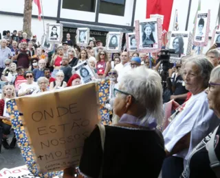 Caminhada em São Paulo lembra golpe militar e faz homenagem às vítimas - Imagem