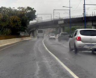 Chuva: motoristas devem redobrar atenção para evitar acidentes