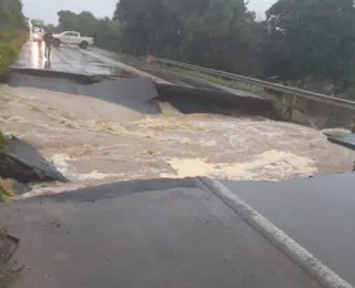 Chuvas deixam 8 mortos e mais de mil desabrigados no RS