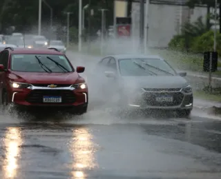 Codesal alerta para recorde de chuva no mês de abril em Salvador