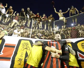 Com gol no fim, Vitória consegue virada histórica em Ba-Vi da final