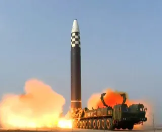 Coreia do Norte lança míssil na direção da costa sul-coreana