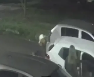 Criminoso rouba carro dentro de estacionamento no Cabula; veja