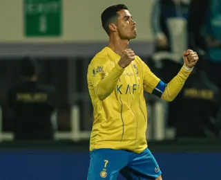 Cristiano Ronaldo é suspenso após gesto ofensivo para torcida