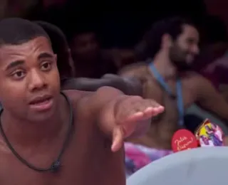 Davi e Bia discutem por causa de voto ao Paredão no BBB