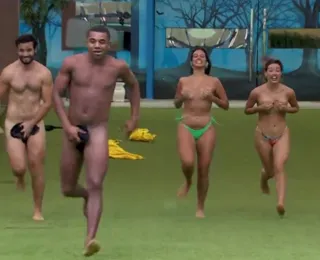 Davi e "Fadas" tomam banho de piscina pelados no BBB