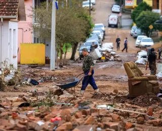 Defesa Civil de Eldorado do Sul pede socorro para resgatar ilhados