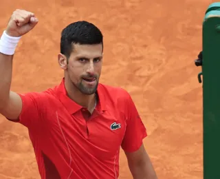 Djokovic vence na estreia de Monte Carlo; Alcaraz anuncia desistência