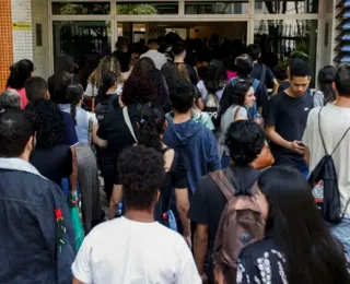 Estudantes começam a receber primeira parcela do Programa Pé-de-Meia