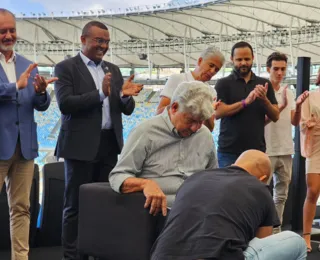 Ex-técnico da dupla Ba-Vi é homenageado na Calçada da Fama do Maracanã