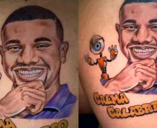 Fã do BBB faz tatuagem realista com rosto de Davi Brito