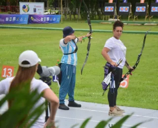 Finalista de torneio, arqueira baiana arrecada dinheiro para viagem