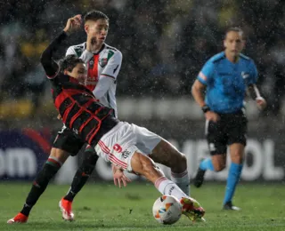 Flamengo perde para o Palestino e se complica no Grupo E