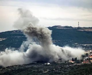 Hezbollah lança foguetes contra posições militares de Israel