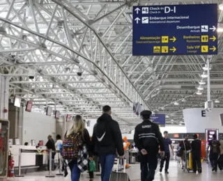 Homem é preso em aeroporto com 3,2 kg de maconha dentro de peixes