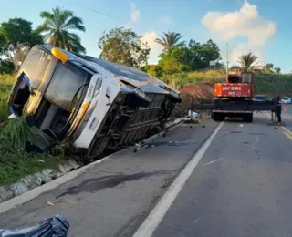 Identificados os corpos dos nove mortos em acidente com ônibus em Teixeira de Freitas