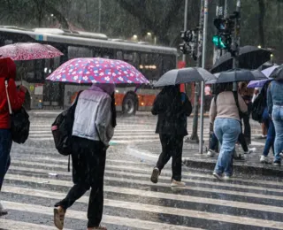 Inmet prevê chuva intensa e vento forte em várias regiões do país