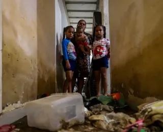 "Invadiu tudo": o drama dos atingidos pelas chuvas em Salvador e RMS