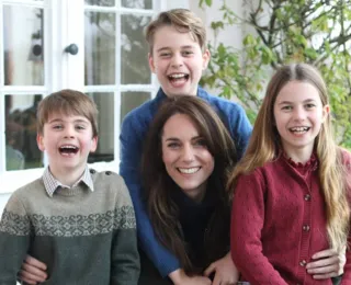 Kate Middleton esperou férias dos filhos para revelar câncer; entenda