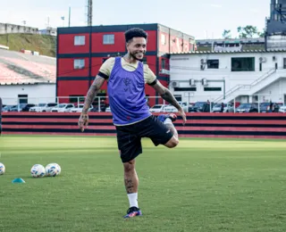 Léo Condé comanda penúltimo treino do Vitória com foco no Ba-Vi