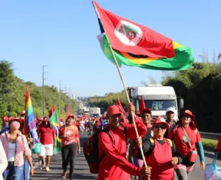 MST faz caminhada de Feira a Salvador pela Reforma Agrária