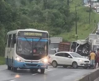 Motorista não consegue frear e provoca grave acidente na CIA-Aeroporto