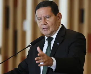 Mourão exalta Ditadura Militar em 60 anos do golpe