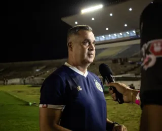 "Não viemos para sofrer derrota", diz técnico do Bahia após goleada