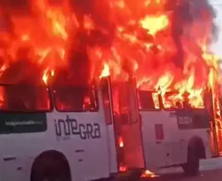 Ônibus é incendiado em São Cristóvão após mortes em operação policial