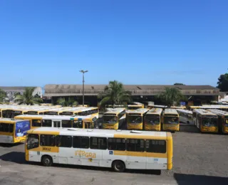 Ônibus voltam a circular em Fazenda Coutos após madrugada de terror