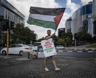 Polícia detém manifestantes pró-palestinos em universidades dos EUA
