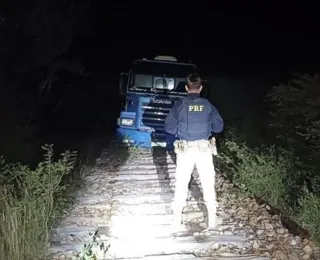 Polícia recupera 28 toneladas de trilhos furtados em ferrovia da Bahia