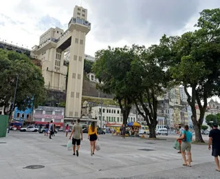 Prefeito altera nome da praça Cairu para praça Maria Felipa