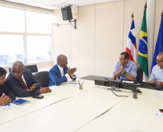 Prefeito recebe comitiva do Benin para organizar visita de presidente