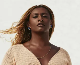 Primeira mulher trans na ABC, Liniker pode virar cidadã soteropolitana