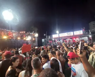 Psirico reúne multidão na Barra no feriado do trabalhador