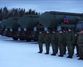 Putin ordena exercícios nucleares com participação de tropas