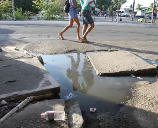 Quase metade dos brasileiros segue sem acesso à coleta de esgoto