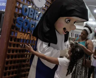 Religiosidade ganha espaço na Bienal com estande sobre Irmã Dulce