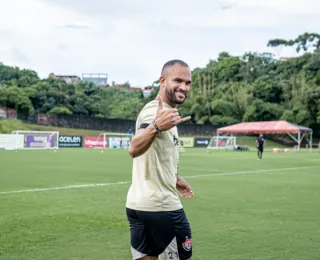 Sem espaço no Vitória, João Victor é emprestado para clube da Série B