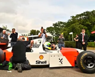 Vettel guiará última McLaren de Ayrton Senna na F1