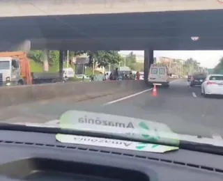 Vídeo: Acidente entre ônibus e van deixa pessoas feridas na BR-324