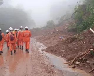 Vídeo: bombeiros da Bahia resgatam 212 pessoas no Rio Grande do Sul