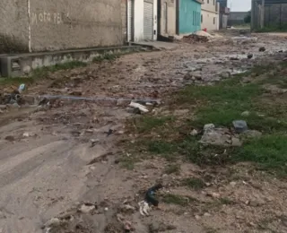 Vídeo: chuvas causam alagamentos em cidade do interior da Bahia