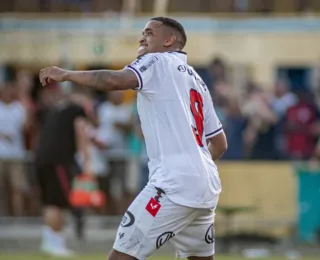 Vitória vence o Barcelona em Ilhéus e fica em vantagem na semifinal