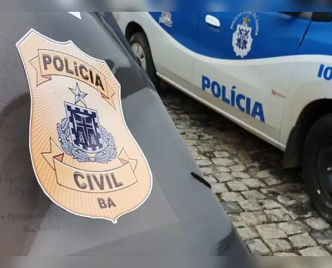 Homem é preso em Salvador após se esfregar em mulher dentro de ônibus