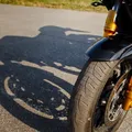 Passageira cai durante corrida e mototaxista segue viagem imagem