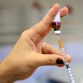 Após liberar vacina contra Dengue, Saúde quer ampliar faixa etária imagem
