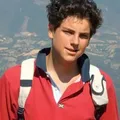 Papa reconhece milagre atribuído a beato adolescente Carlo Acutis imagem