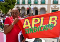 APLB rebate prefeitura e diz que proposta não contempla os professores